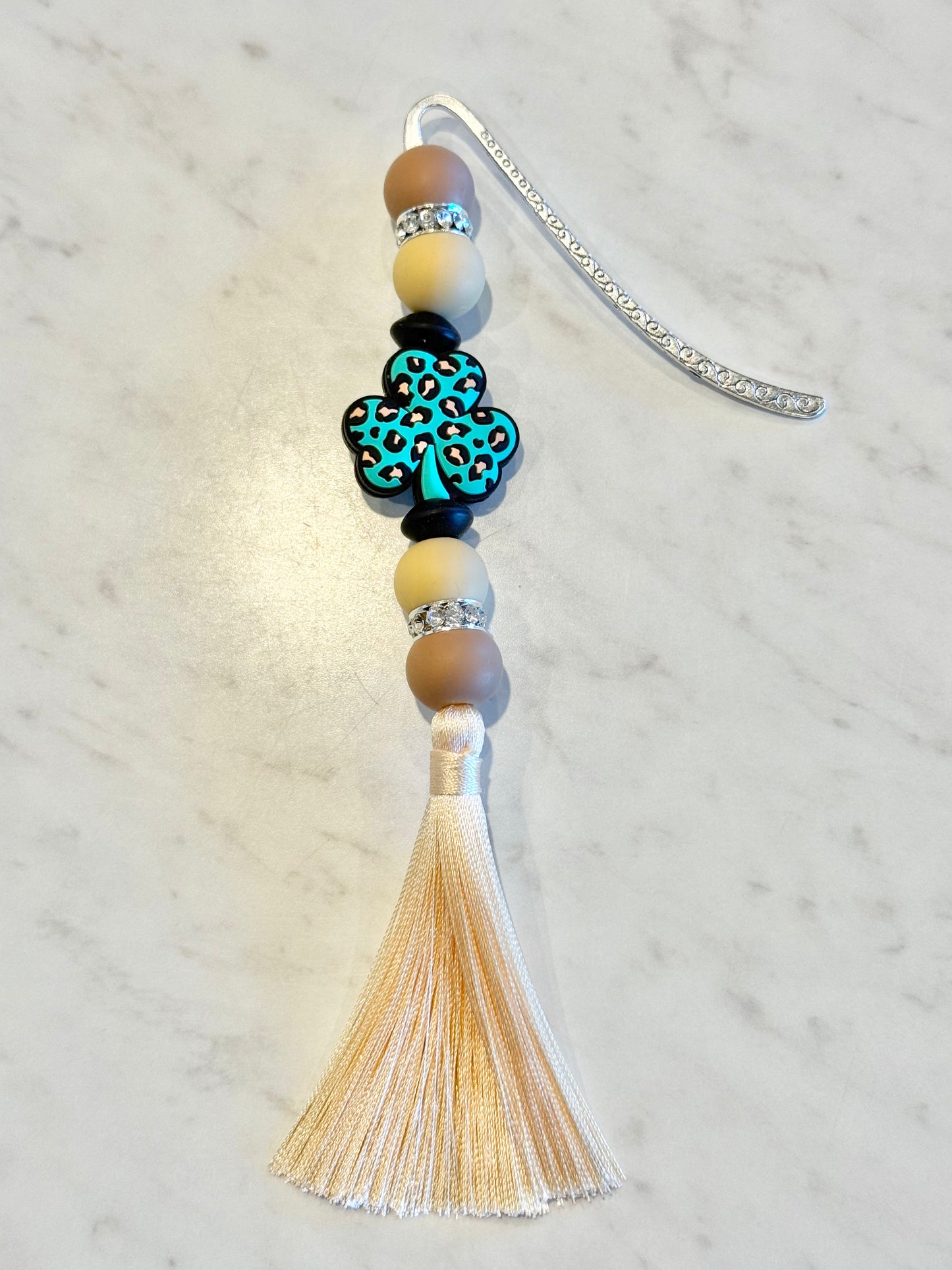 Clover - Bookmark