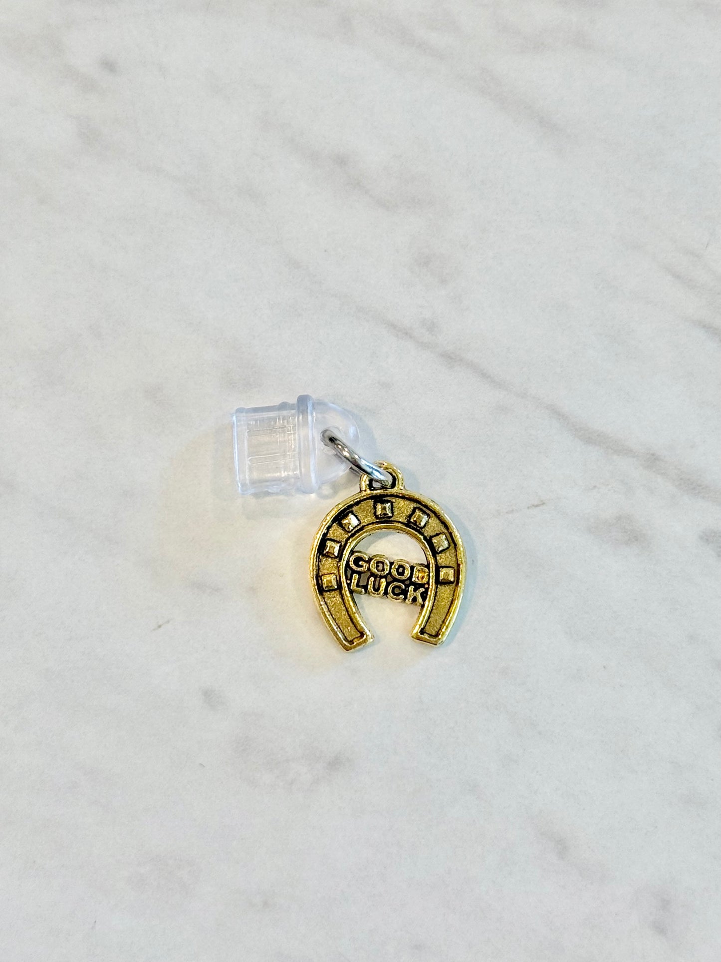 Horseshoe - Dust Plug