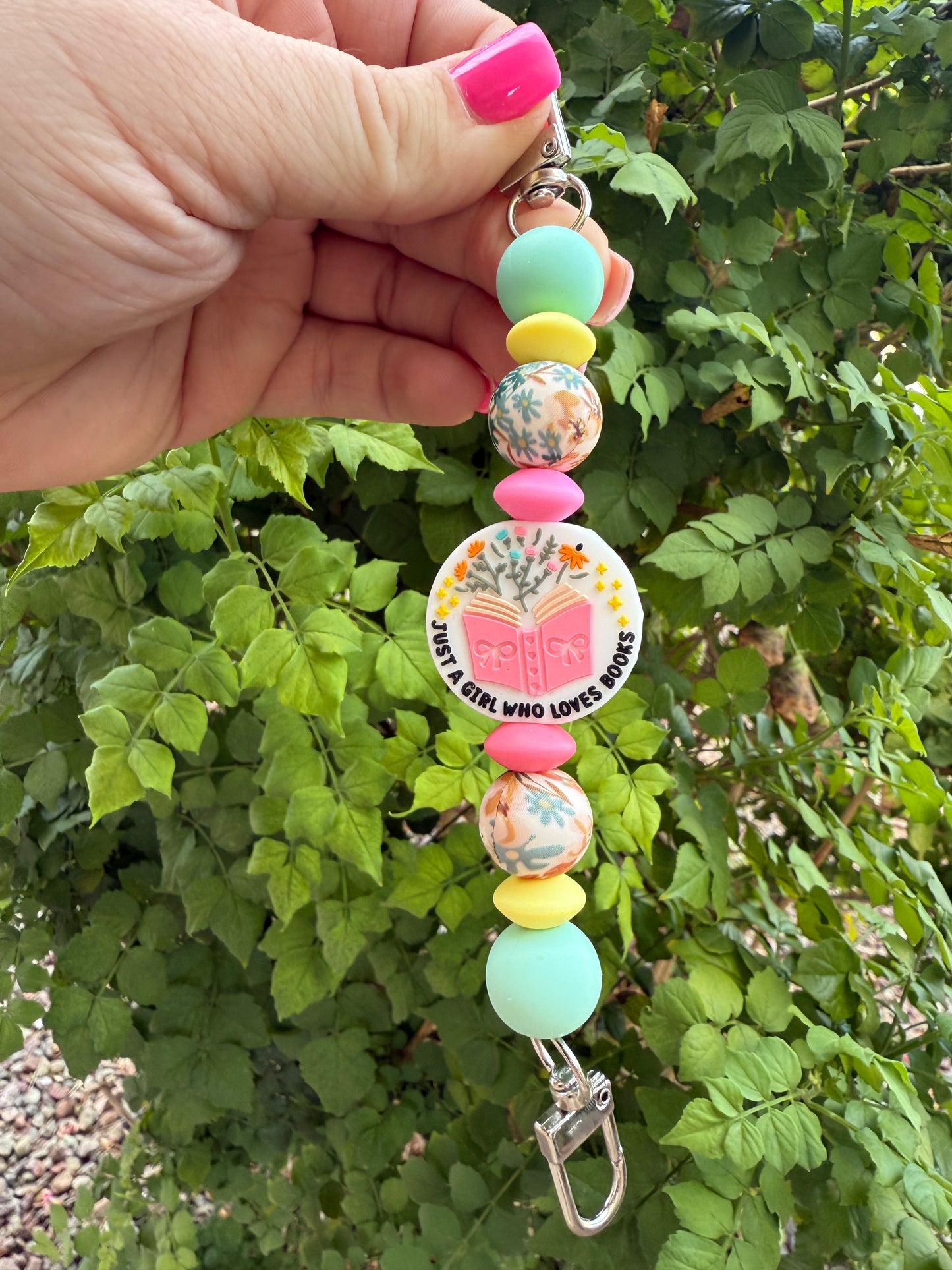 Just A Girl Who Loves Books - Kindle Strap